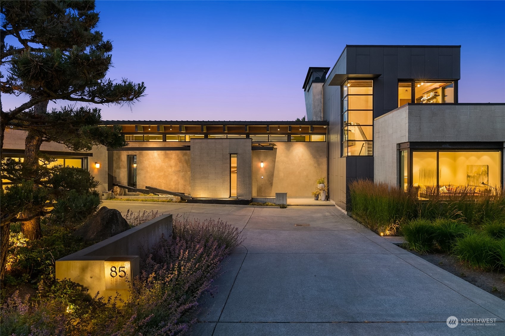 85 Cascade Key Bellevue, WA 98006 - Photo 3 of 37 a view of a street with potted plants