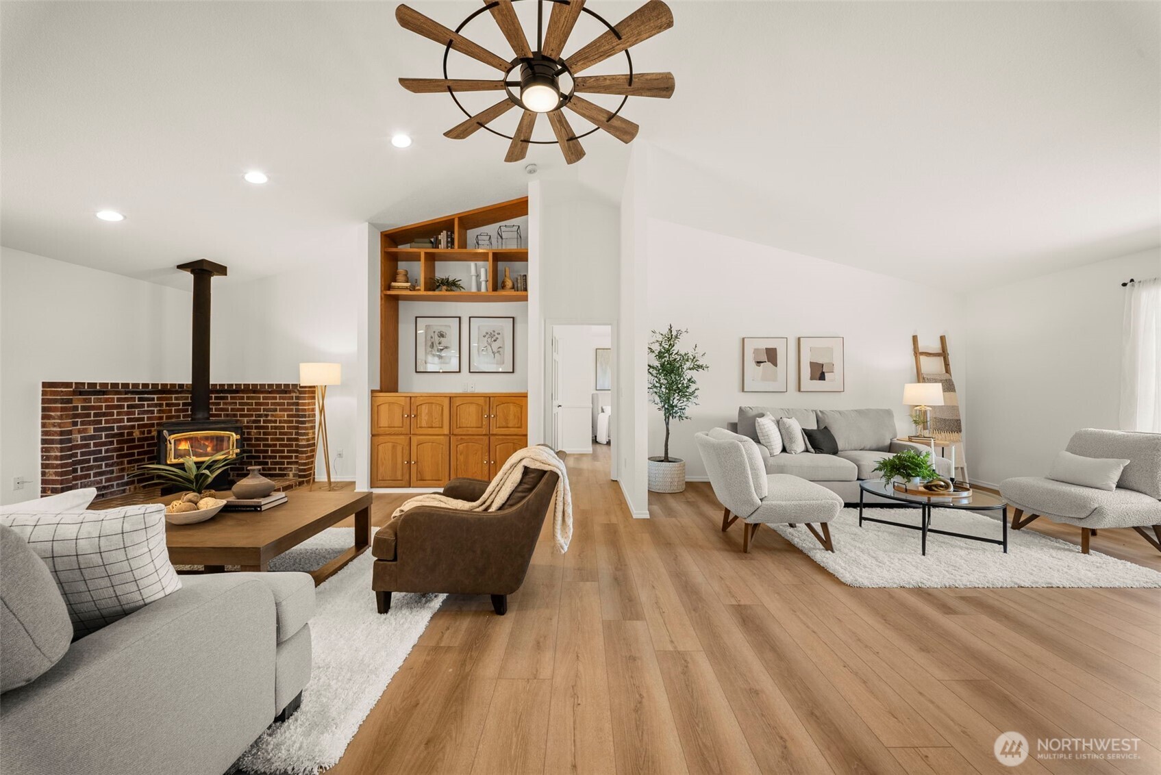 12225 Case Road Southwest Olympia, WA 98512 - Photo 10 of 40 a living room with furniture