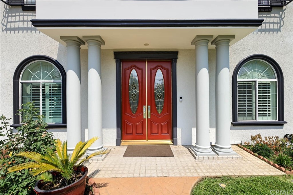 420 South 3rd Avenue Arcadia, CA 91006 - Photo 3 of 35