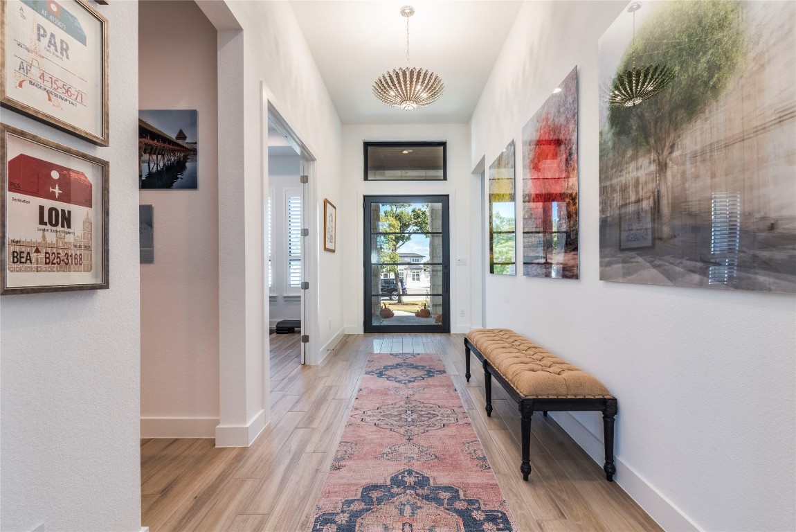 108 Gaucho Way Dripping Springs, TX 78620 - Photo 5 of 39 Foyer