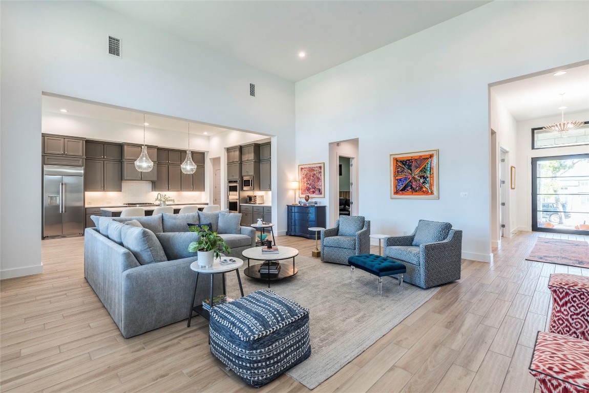 108 Gaucho Way Dripping Springs, TX 78620 - Photo 6 of 39 Spacious living room with high ceilings