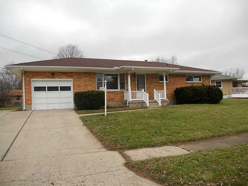 4747 Curtis Drive Springfield, OH 45503 - Photo 1 of 17