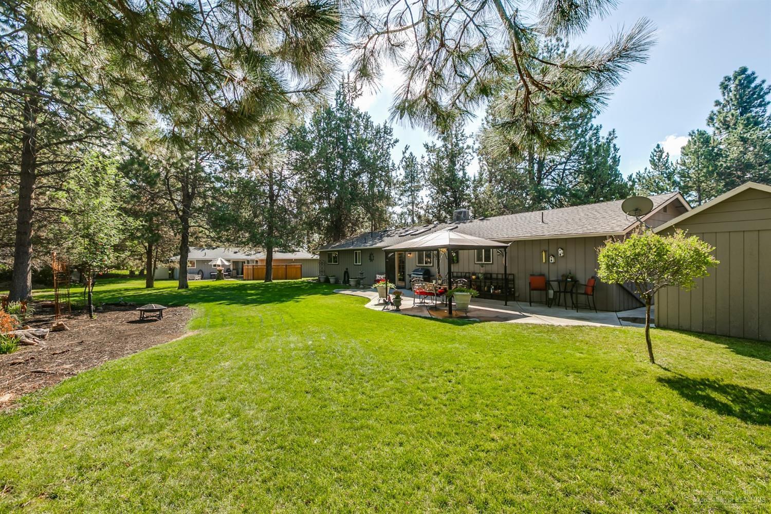 20432 Rae Road Bend, OR 97702 - Photo 19 of 21 Additional Photo