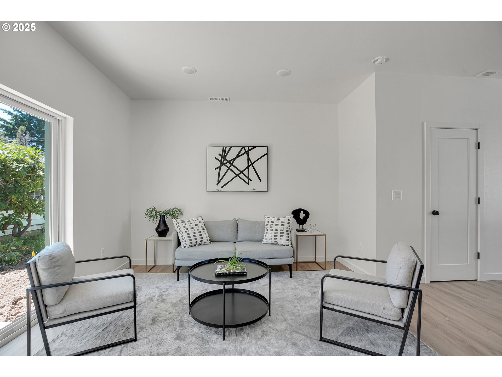 14840 Northeast Couch Street, Unit 7 Portland, OR 97230 - Photo 6 of 47