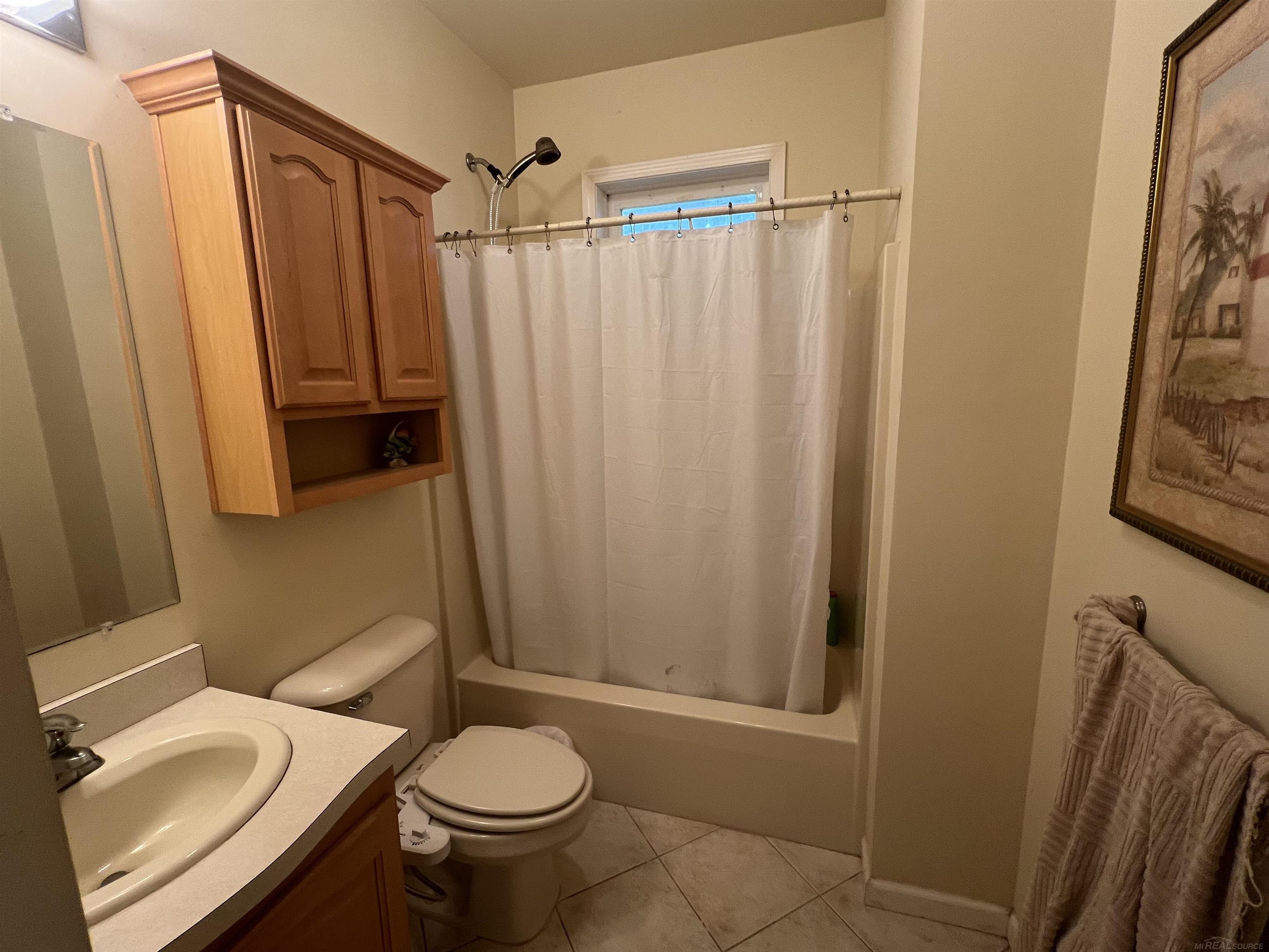 13260 Tibbets Road Memphis, MI 48041 - Photo 22 of 37 50157286-9a0ea12b-85ce-4b18-b542-a8c350056b11.JPG