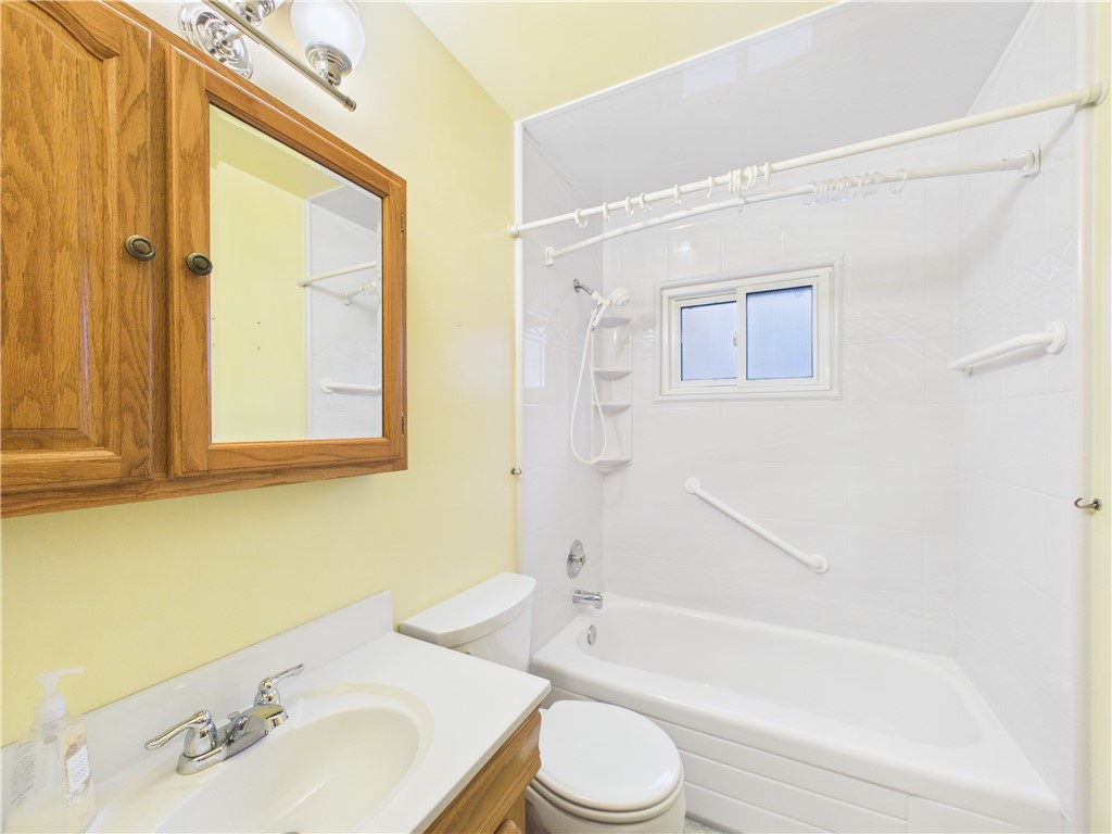 107 Reeves Road Henrietta, NY 14467 - Photo 34 of 47 Gallery Image 34