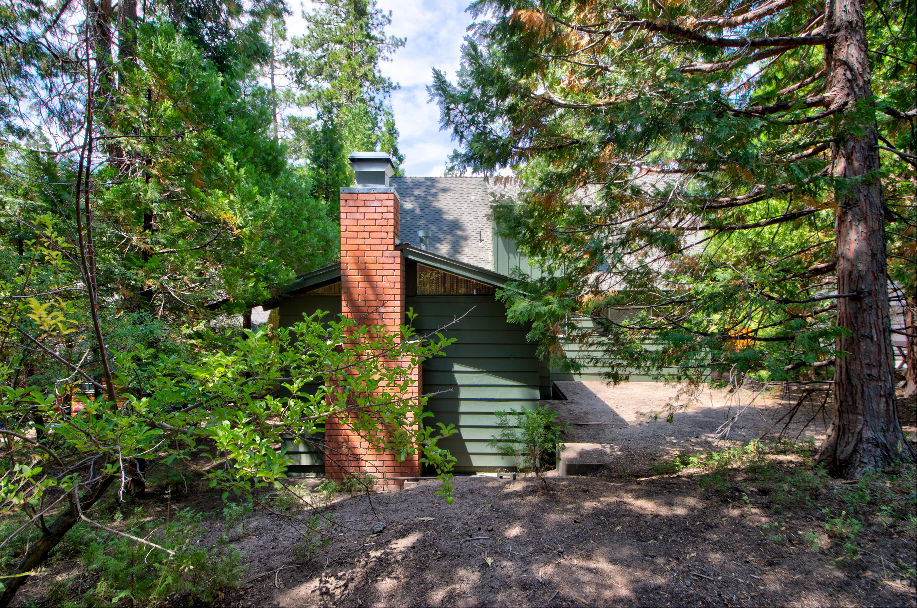 115 John Muir Road Lake Arrowhead, CA 92352 - Photo 16 of 27 Print-12