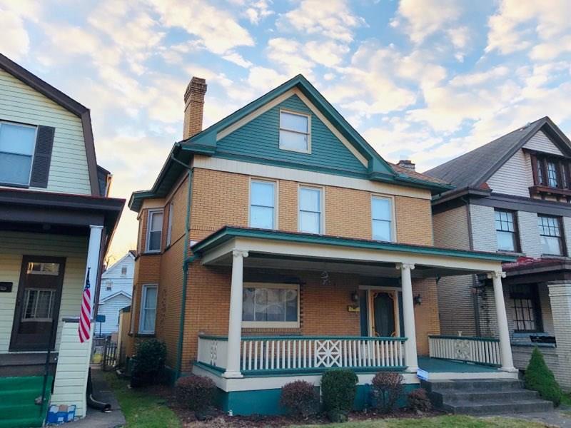 331 Russellwood Avenue McKees Rocks, PA 15136 - Photo 2 of 25