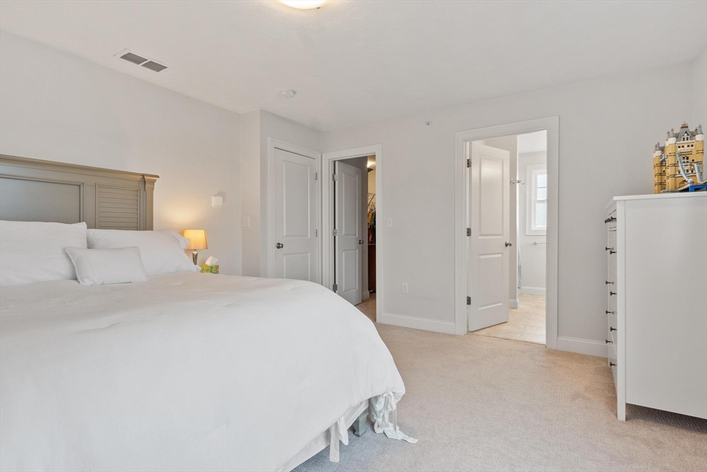 1208 Hazelwood Way Clinton, MA 01510 - Photo 18 of 25