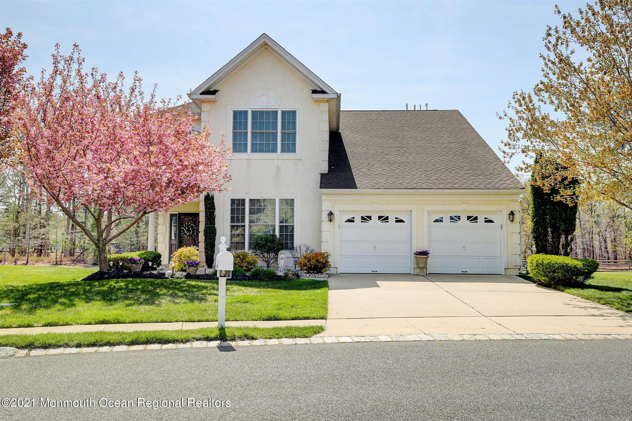 27 Muirfield Road Jackson, NJ 08527 - Photo 1 of 45 01-Front of Home