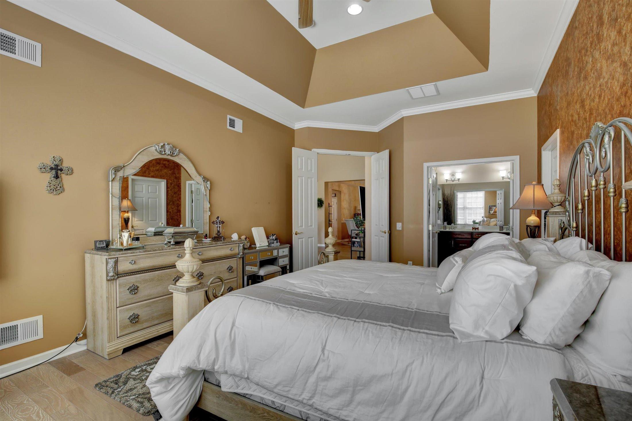 27 Muirfield Road Jackson, NJ 08527 - Photo 18 of 45 18-Master Bedroom