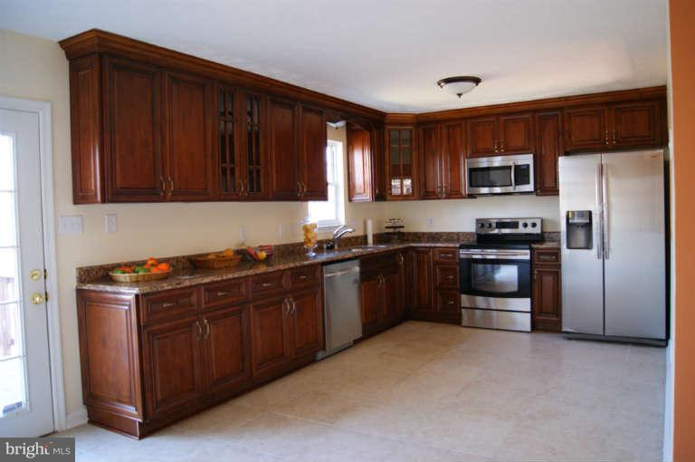 70 Greenfield Road Front Royal, VA 22630 - Photo 11 of 28 Kitchen