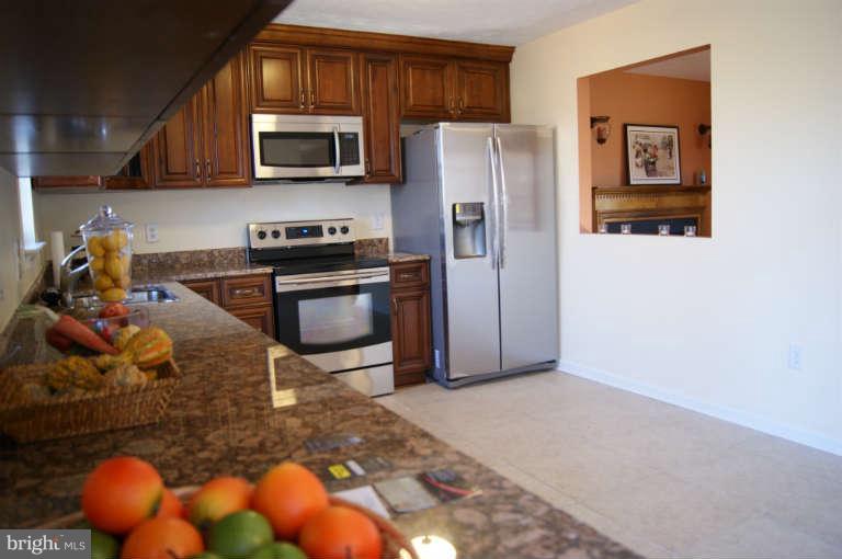 70 Greenfield Road Front Royal, VA 22630 - Photo 10 of 28 Kitchen