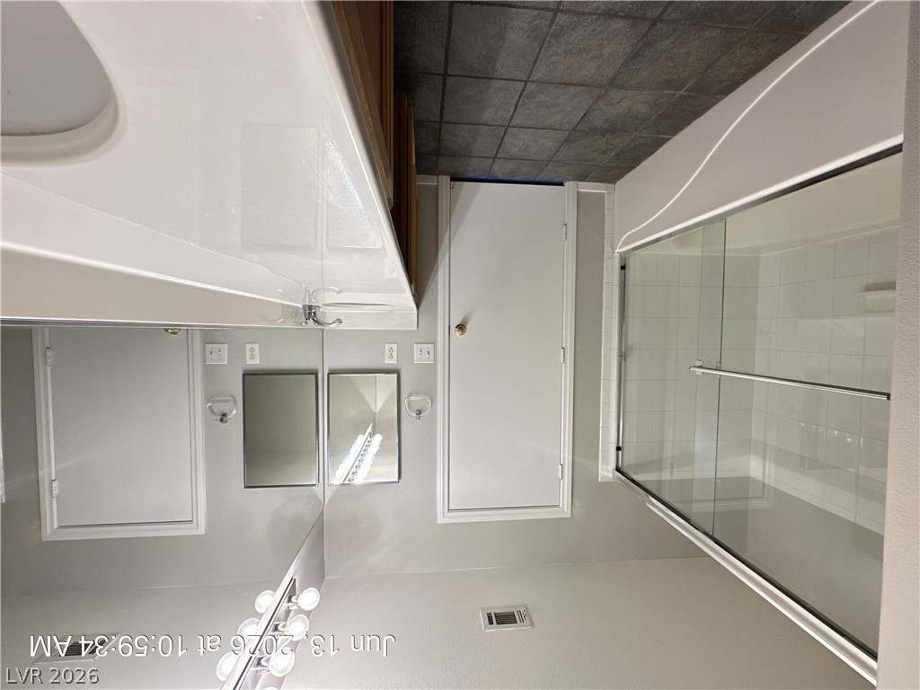 2152 Quarry Ridge Street, Unit 202 Las Vegas, NV 89117 - Photo 24 of 41