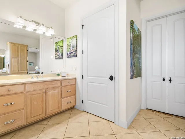 $1,375,000 | 1000 Landmark, Kerrville, TX 78028