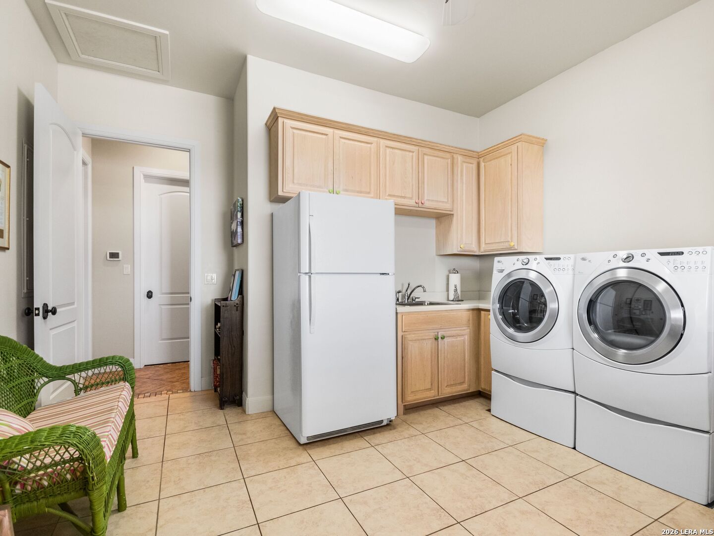 1000 Landmark Kerrville, TX 78028 - Photo 47 of 71 a utility room with sink dryer and washer