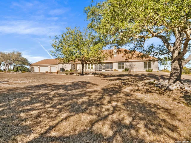 $1,375,000 | 1000 Landmark, Kerrville, TX 78028