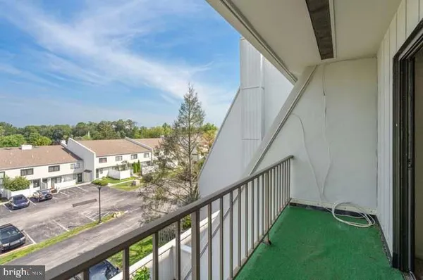 $299,900 | 273 Summit House, Unit 273, West Chester, PA 19382