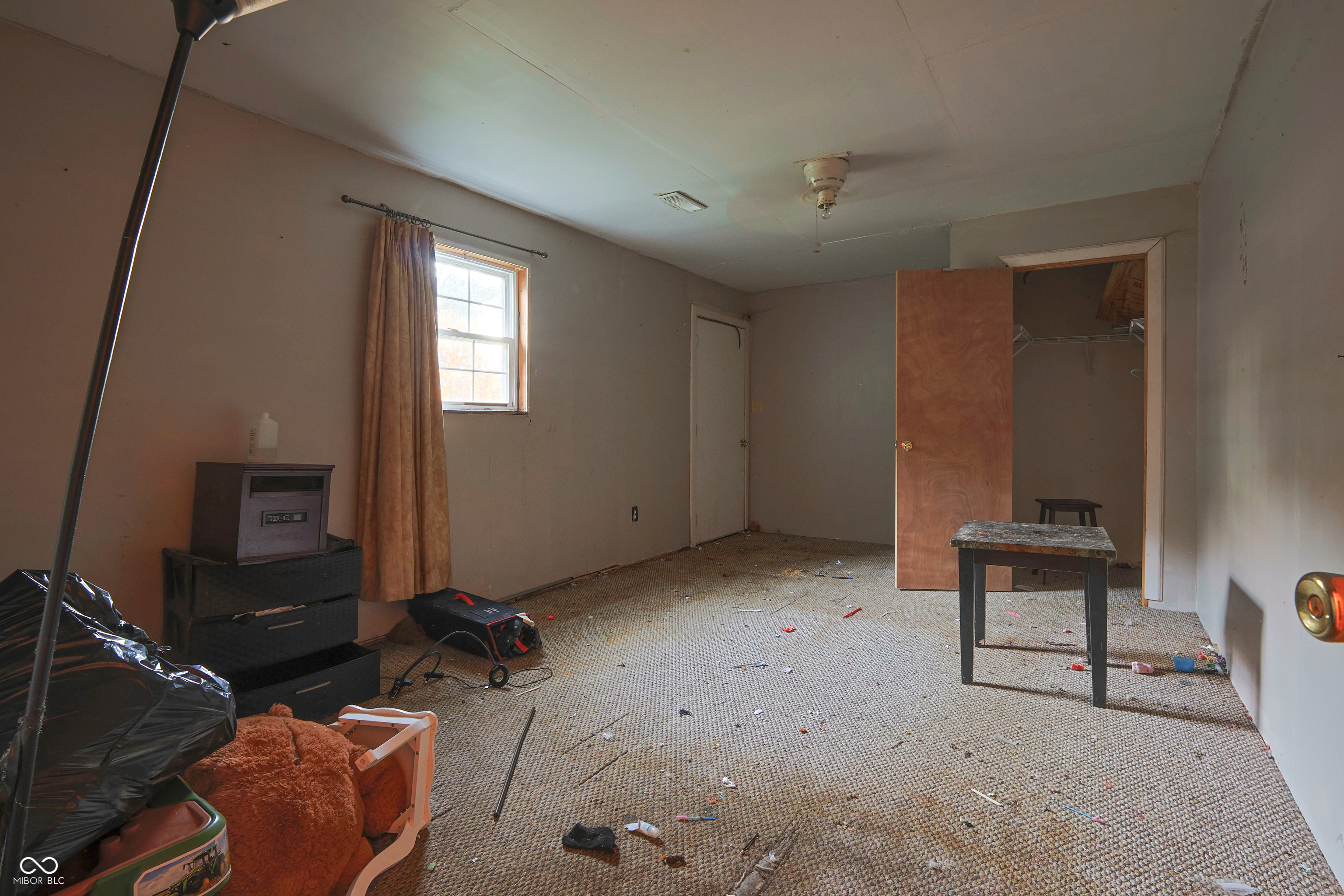 740 North National Road Columbus, IN 47201 - Photo 13 of 14