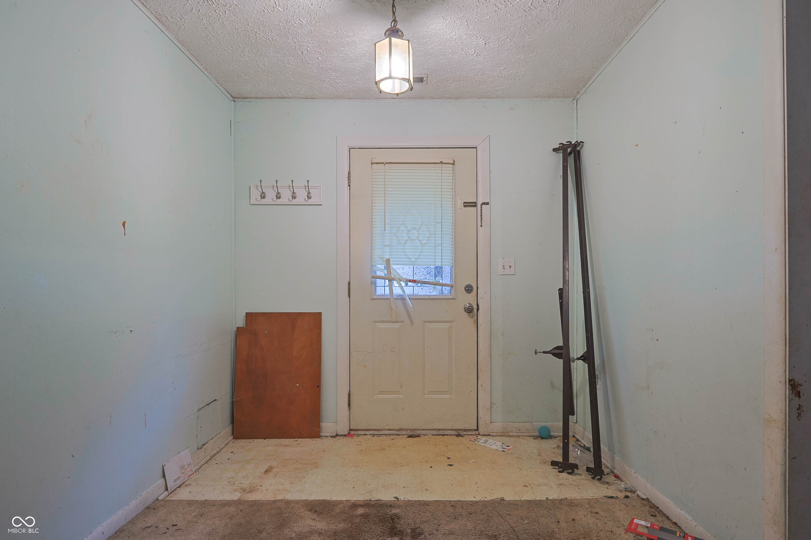 740 North National Road Columbus, IN 47201 - Photo 5 of 14