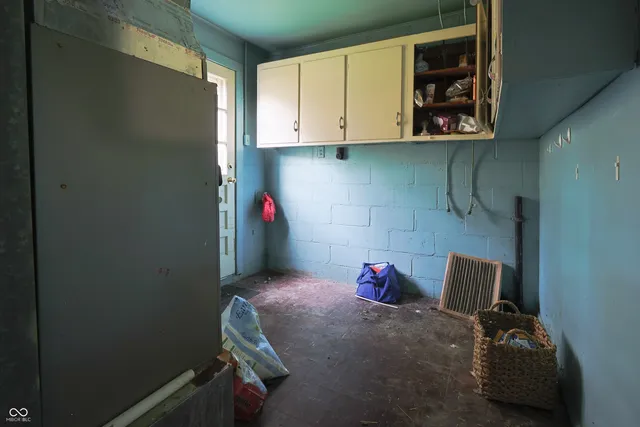 $149,000 | 740 North National Road, Columbus, IN 47201