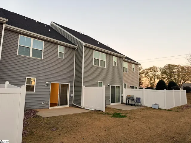 $245,000 | 7 Country Dale Drive, Greer, SC 29650