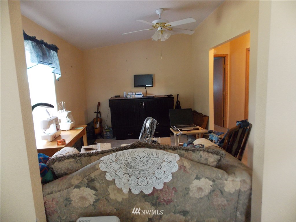 107 Damron Road Mossyrock, WA 98564 - Photo 5 of 17 Gallery Image 5