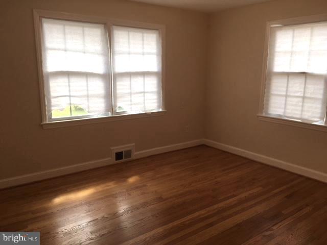 4909 St Barnabas Road Temple Hills, MD 20748 - Photo 21 of 30 Bedroom