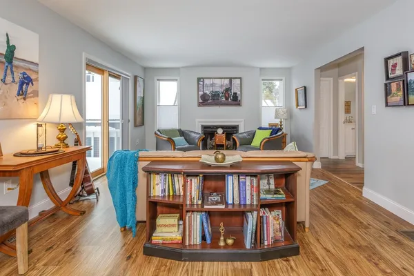 $550,000 | 141 Chase Way, Manchester, NH 03104