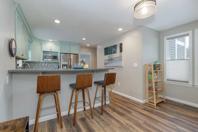 $550,000 | 141 Chase Way, Manchester, NH 03104