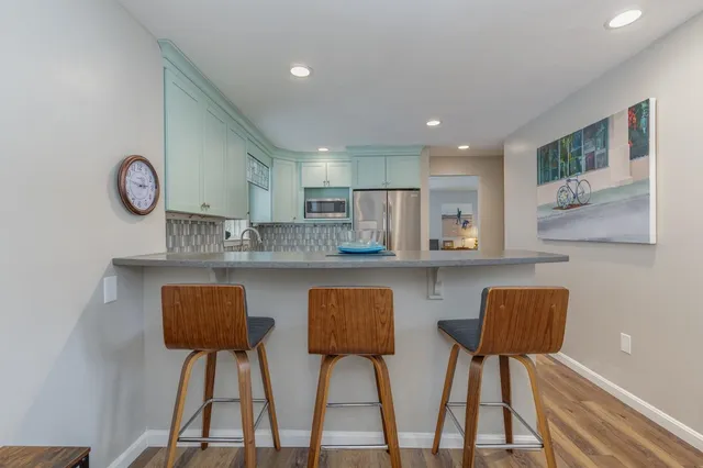 $550,000 | 141 Chase Way, Manchester, NH 03104