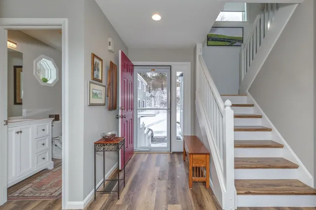 $550,000 | 141 Chase Way, Manchester, NH 03104