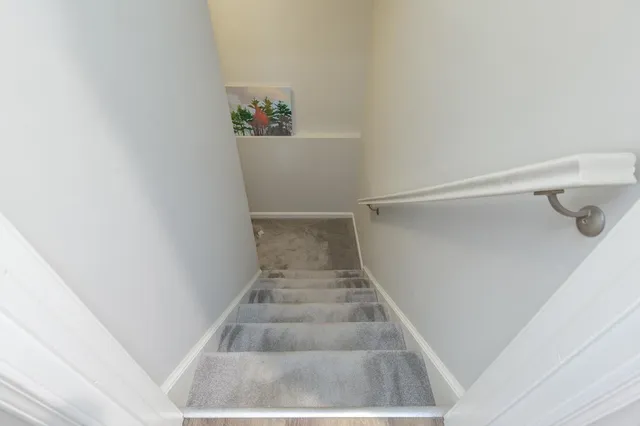 $550,000 | 141 Chase Way, Manchester, NH 03104