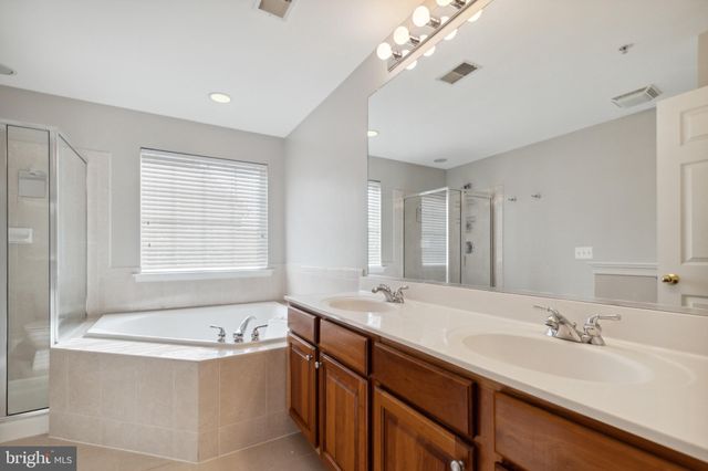 $780,000 | 5126 Knapp Place, Alexandria, VA 22304