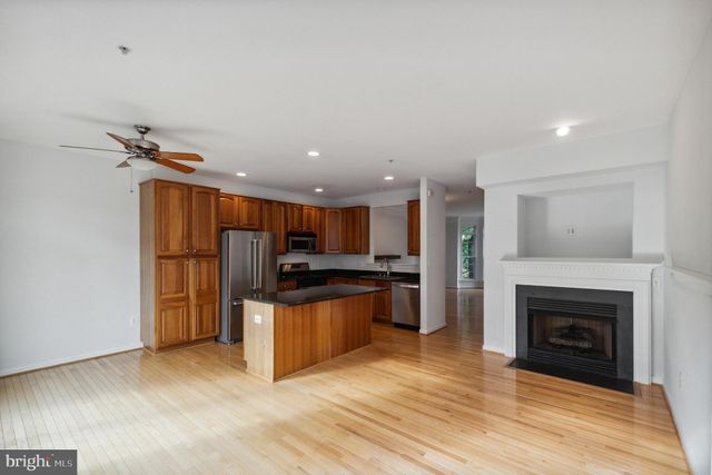 $780,000 | 5126 Knapp Place, Alexandria, VA 22304