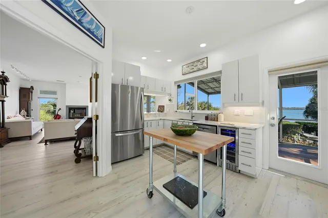 $2,295,000 | 7515 Manasota Key Road, Englewood, FL 34223