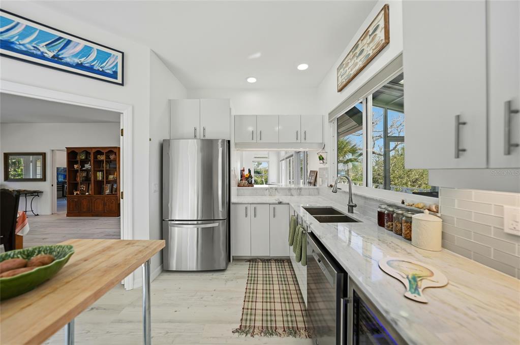 7515 Manasota Key Road Englewood, FL 34223 - Photo 15 of 68