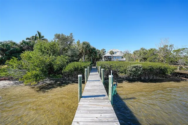 $2,295,000 | 7515 Manasota Key Road, Englewood, FL 34223