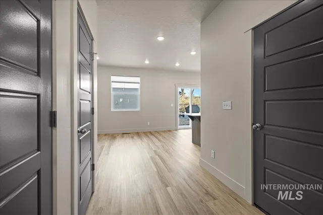 $1,790,000 | 701 East Bates Avenue, Parma, ID 83660