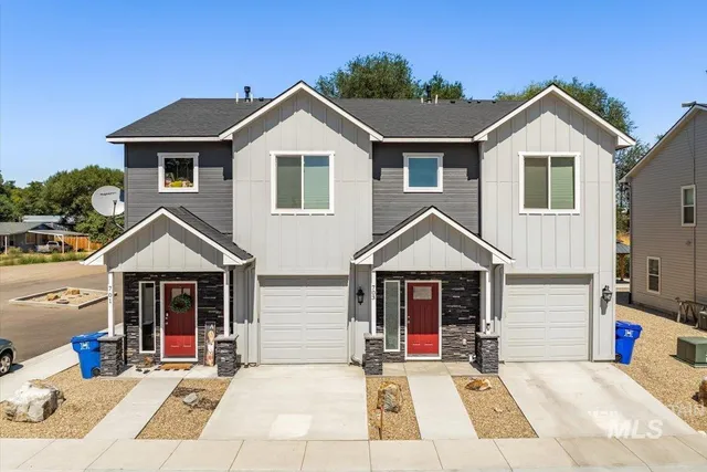 $1,790,000 | 701 East Bates Avenue, Parma, ID 83660