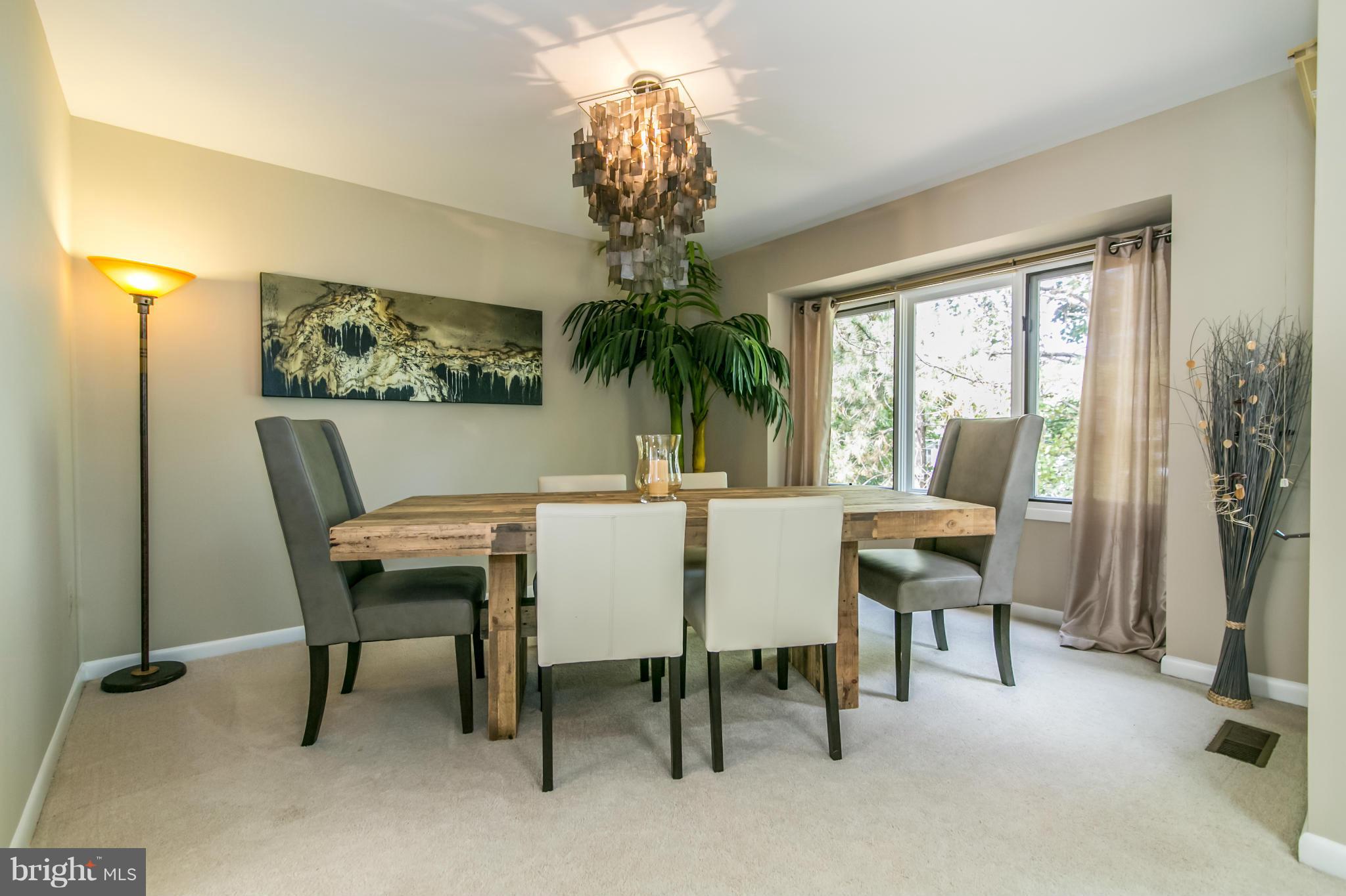1327 Wedgewood Manor Way Reston, VA 20194 - Photo 13 of 29 Dining Room