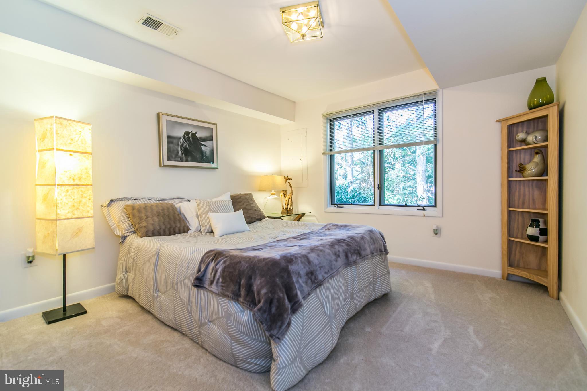 1327 Wedgewood Manor Way Reston, VA 20194 - Photo 22 of 29 Bedroom