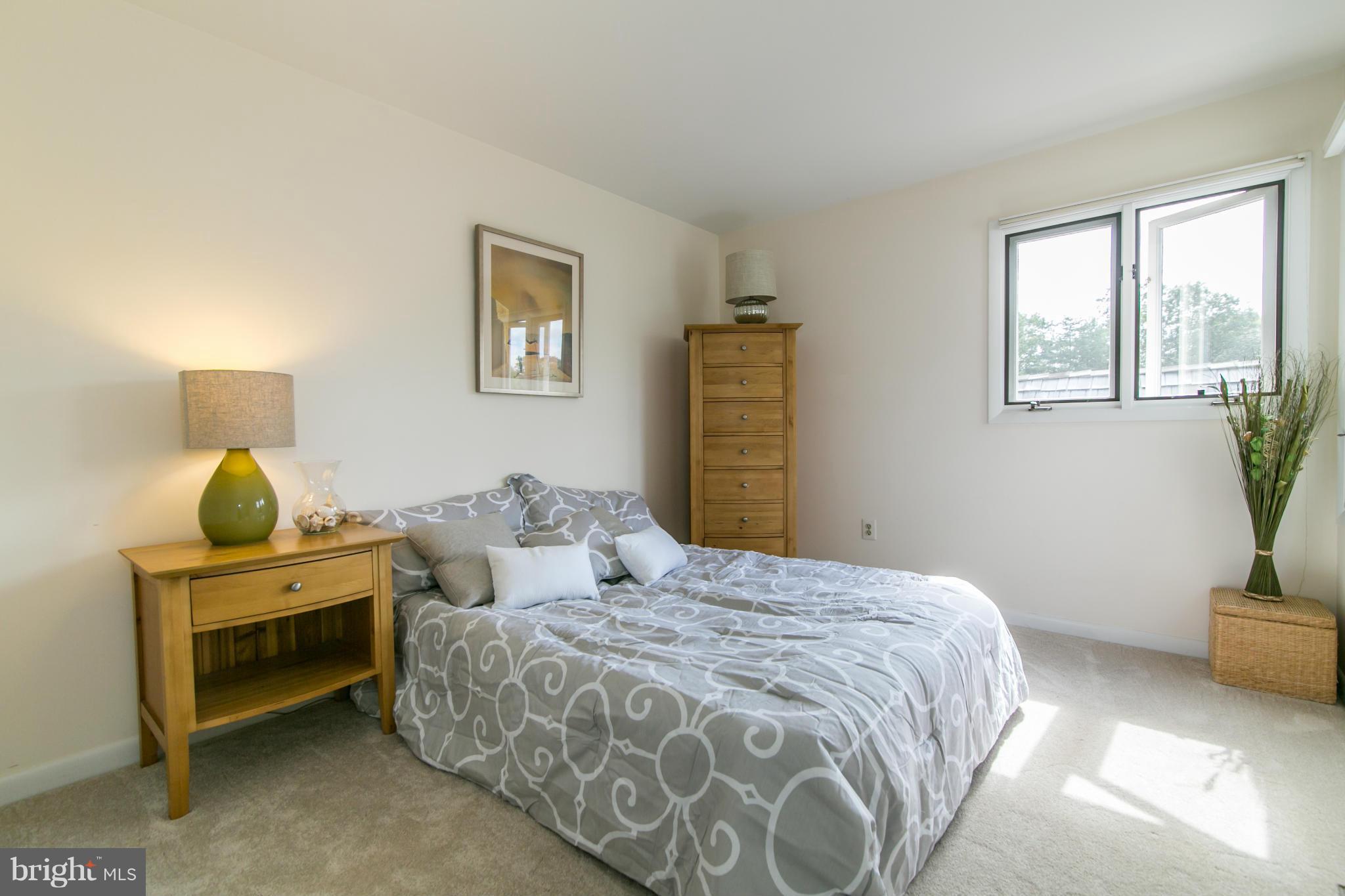 1327 Wedgewood Manor Way Reston, VA 20194 - Photo 23 of 29 Bedroom