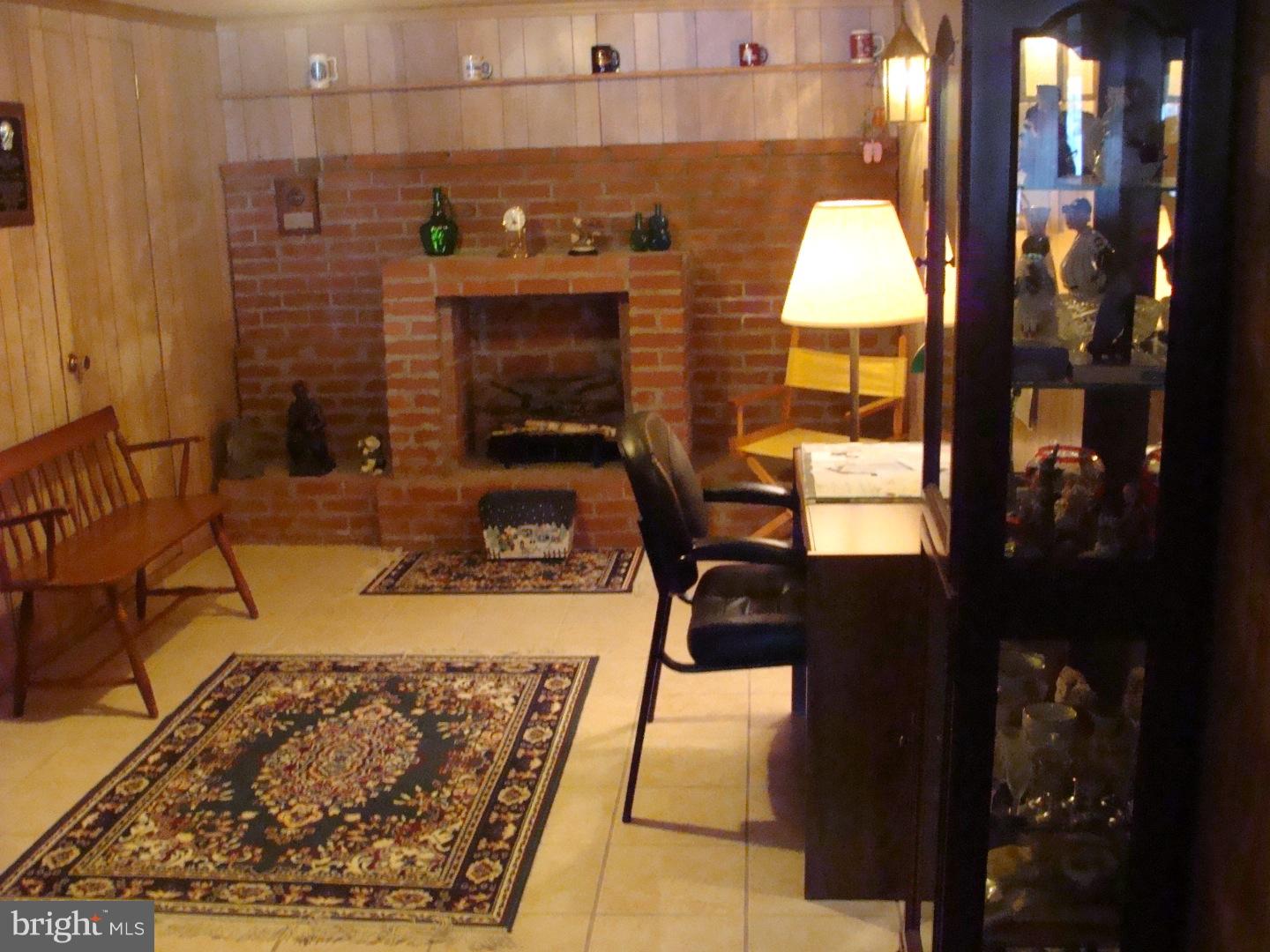 13037 Worthington Road Philadelphia, PA 19116 - Photo 3 of 15 wooden floor