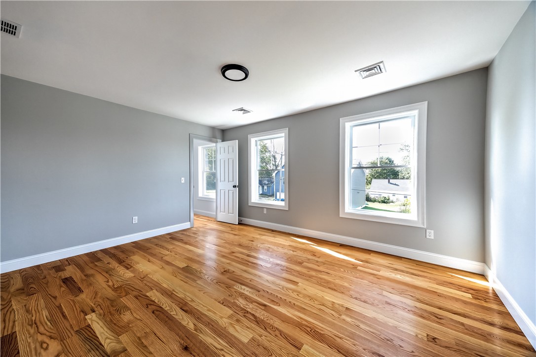 188 St Louis Avenue Woonsocket, RI 02895 - Photo 27 of 32