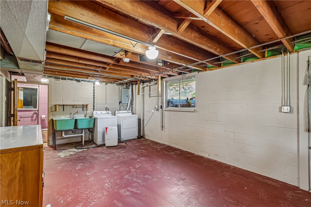 2060 6th Street Southwest Akron, OH 44314 - Photo 35 of 46 Lower level basement with laundry area