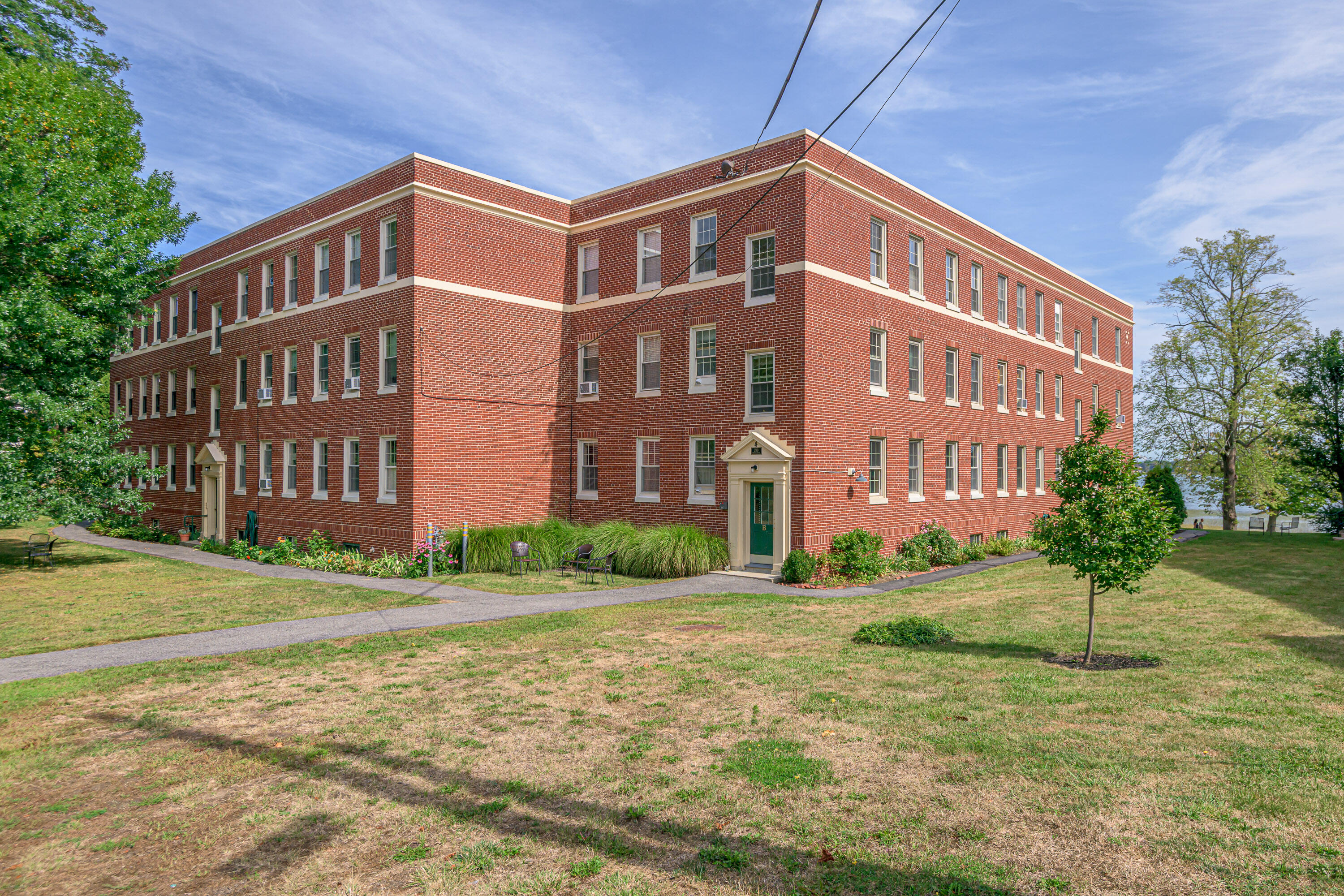290 Baxter Boulevard, Unit B1 Portland, ME 04101 - Photo 42 of 49 13_290 Baxter Blvd_B1_MorneauStudios_Pri