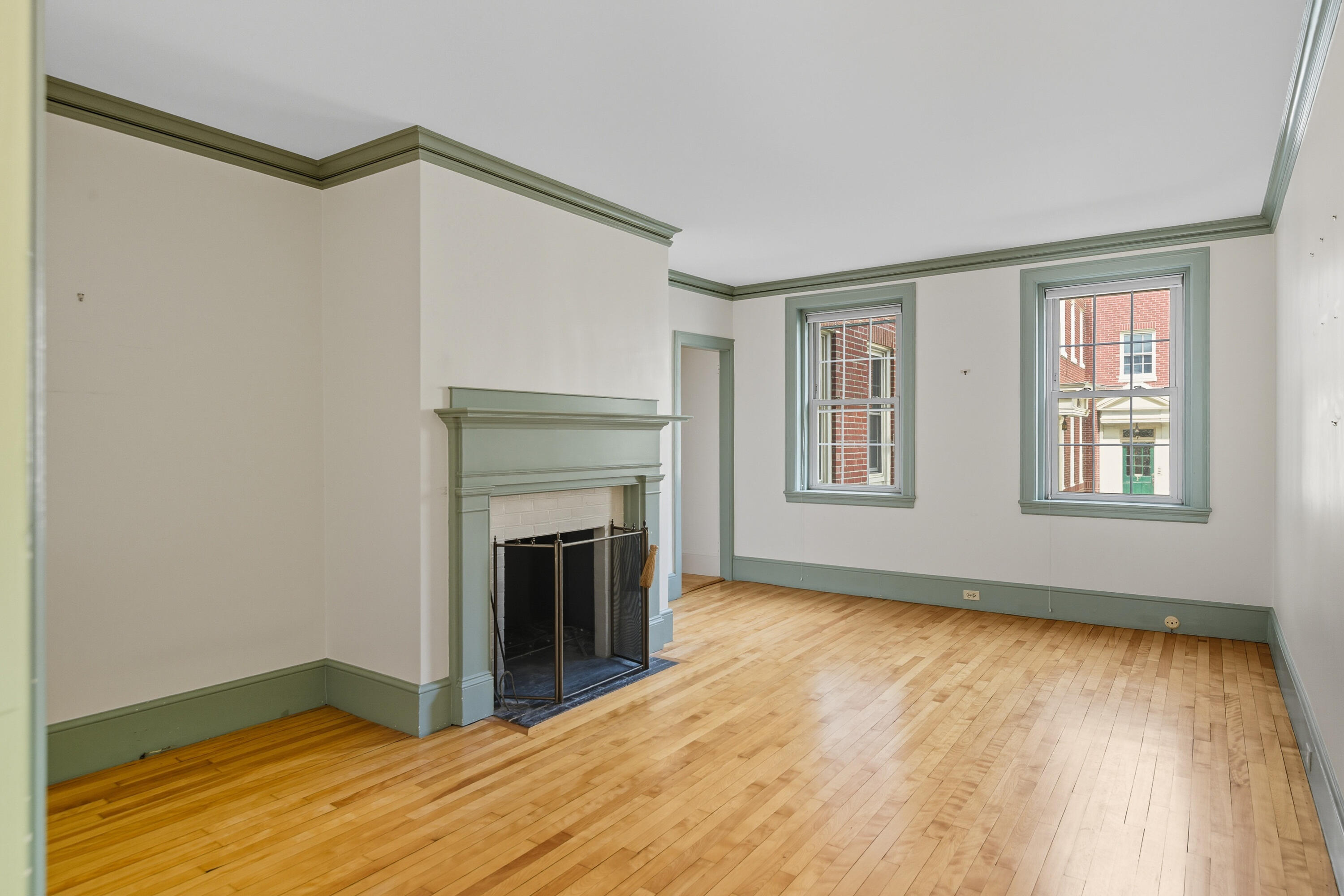 290 Baxter Boulevard, Unit B1 Portland, ME 04101 - Photo 9 of 49 26_290 Baxter Blvd_B1_MorneauStudios_Pri