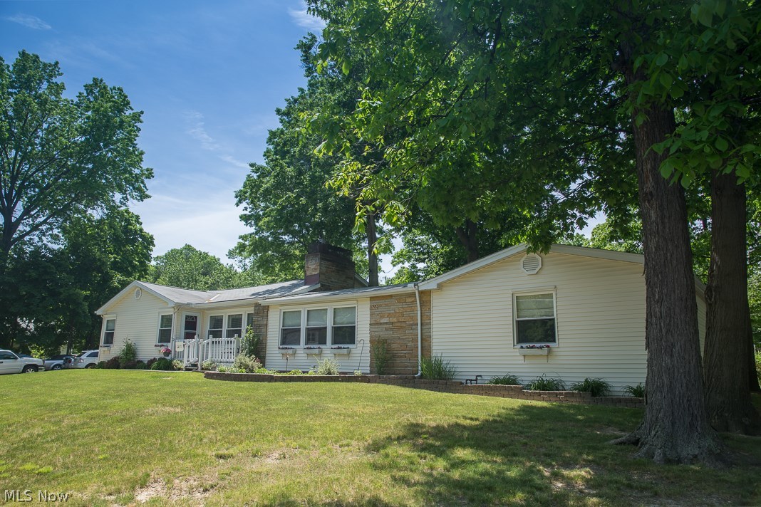 2550 Rockefeller Road Wickliffe, OH 44092 - Photo 2 of 20