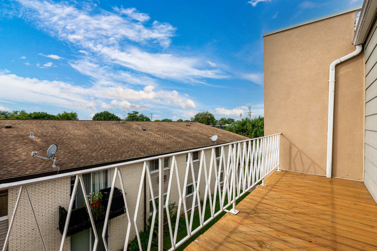 9255 Ballard Road Des Plaines, IL 60016 - Photo 33 of 35 Gallery Image 33